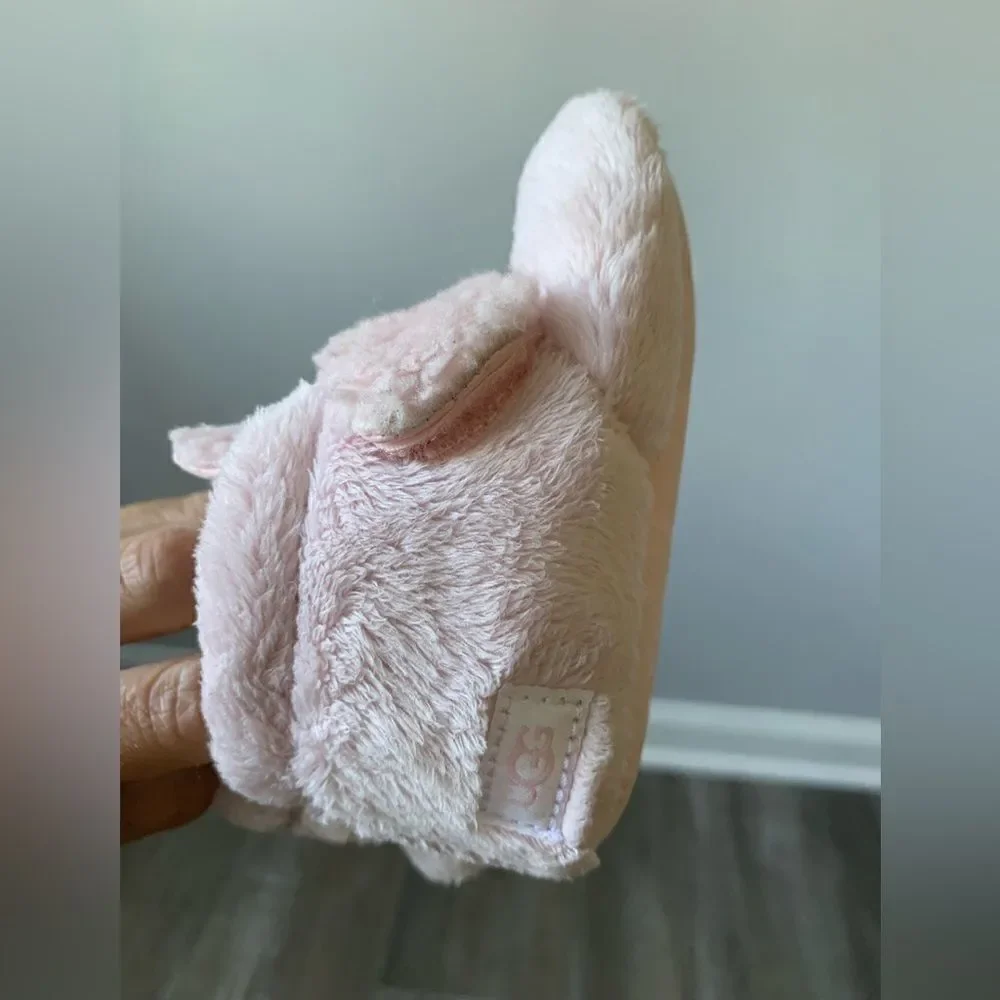 Baby Uggs Slippers Bunny Furry Slippers Light Pink White Size 4 5 Infant Baby